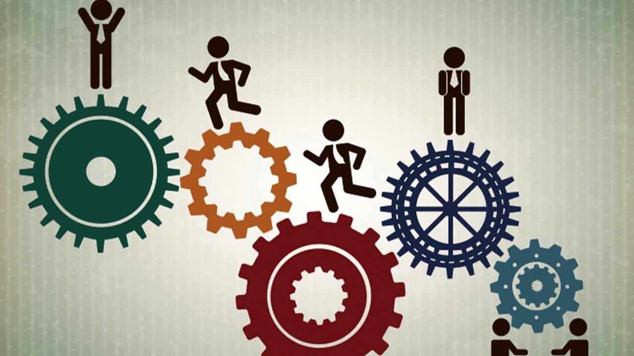 Govt Launches Skill Program for 100,000 Young People