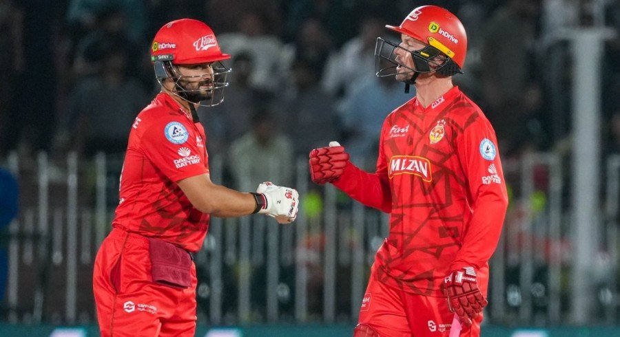 Lahore Qalanders loses to Islmabad United