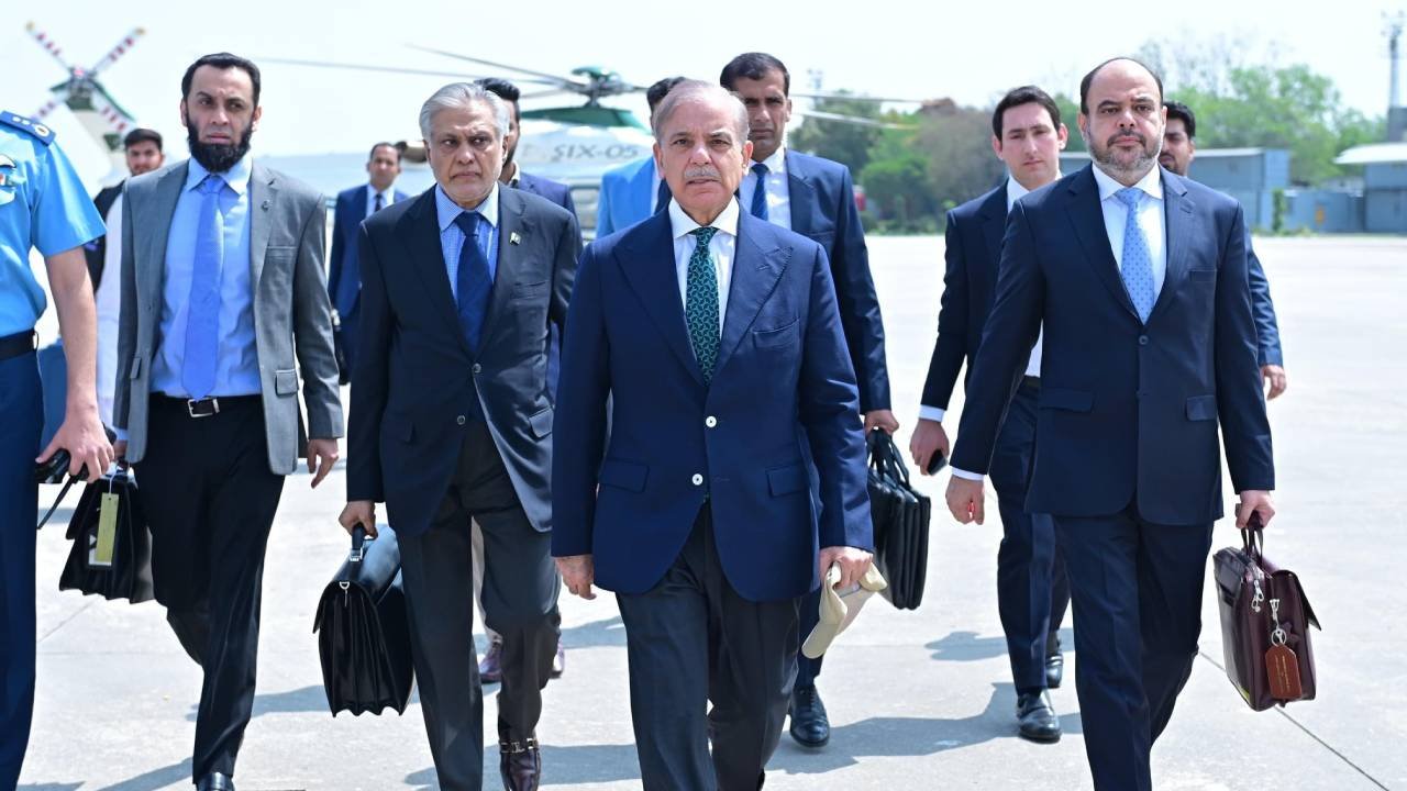 PM leaves for Two-day Visit to Belarus