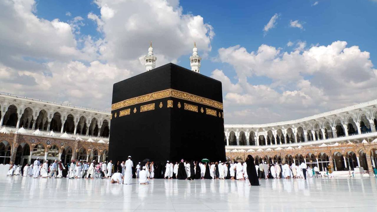 90,000 Pilgrims to Perform Hajj via Govt Scheme