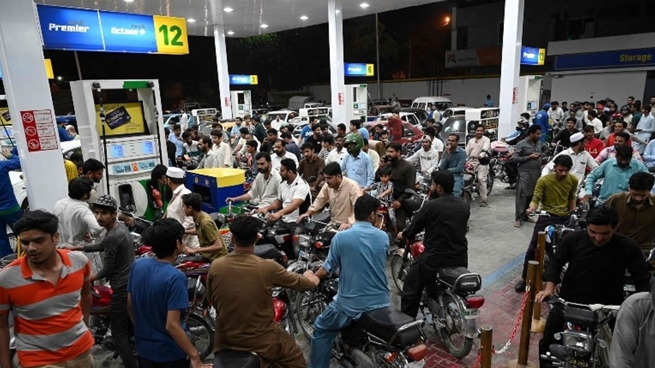 Petroleum levy hike to ‘generate’ Rs17bln additional revenue by June