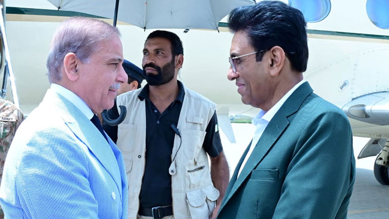 PM Shehbaz arrives in Karachi on day-long visit