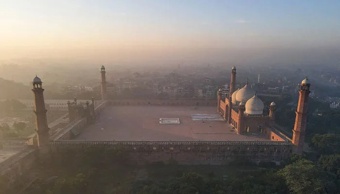 Lahore's air quality hazardous