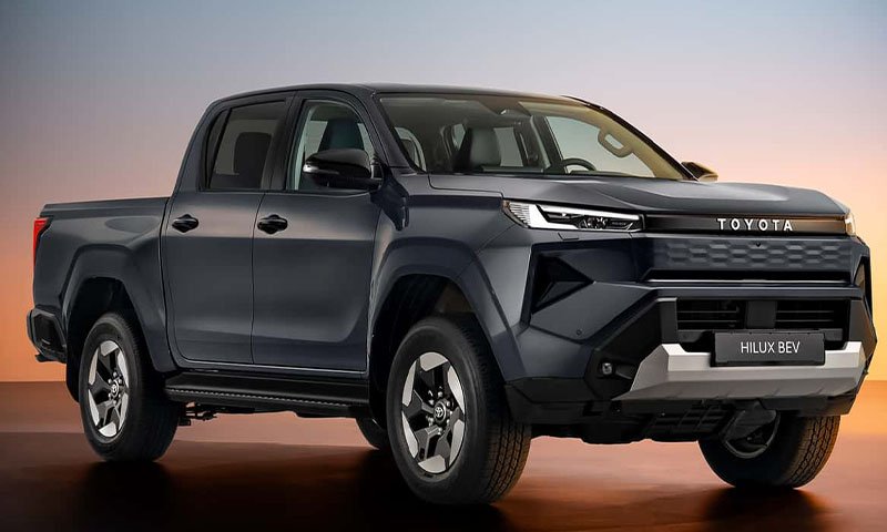 Toyota Unveils the All-New Toyota Hilux, Including First Battery-Electric Pick-Up