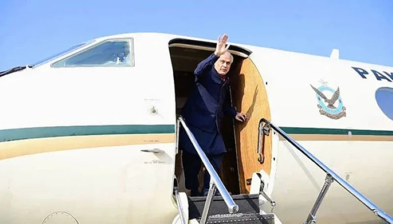 Deputy PM Ishaq Dar Arrives in Saudi Arabia for OIC Emergency Meeting on Somaliland Recognition