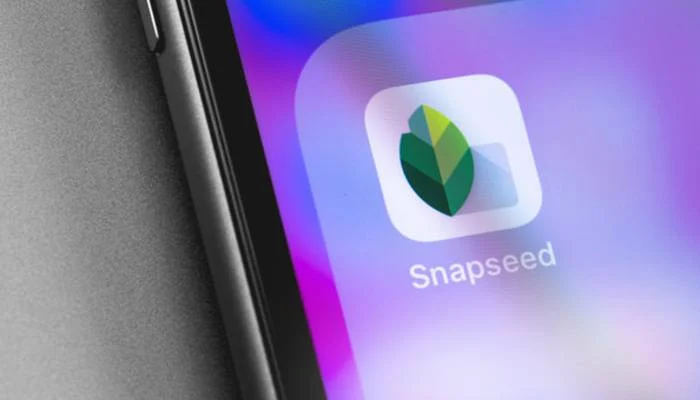 Google Revamps Snapseed to Challenge Adobe Lightroom in Mobile Photo Editing