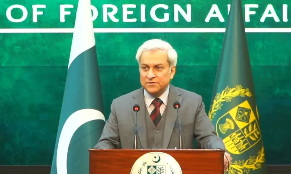 Pakistan in contact with US over immigrant visa processing matter: FO
