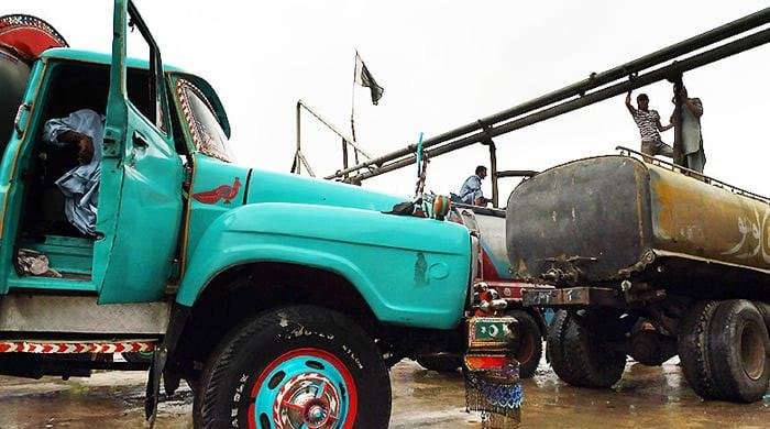 Karachi to Transition from Tanker Water Supply to Piped System