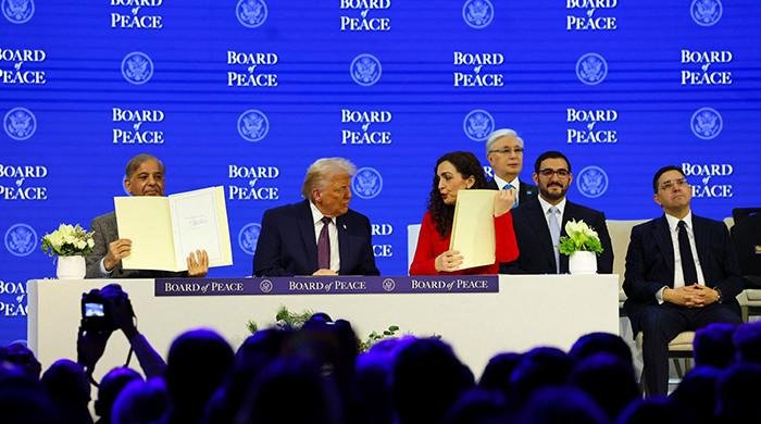 PM Shehbaz, Other World Leaders Sign Charter for Trump-Led Board of Peace
