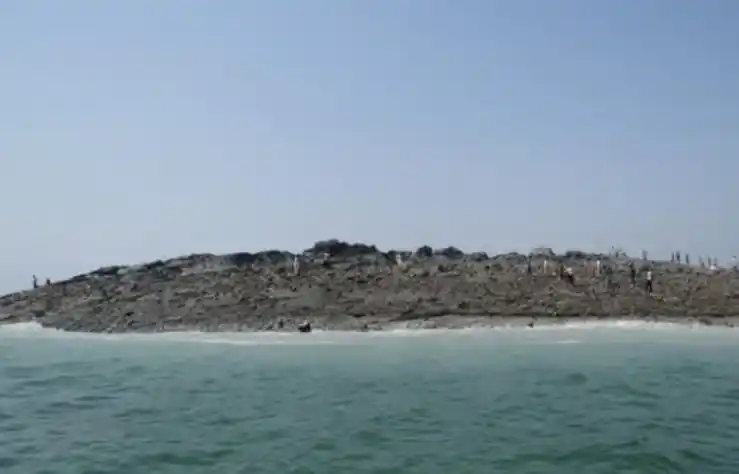 pakistan-plans-to-develop-ziarat-hassan-shah-island-as-eco-tourism-hub-near-karachi-news