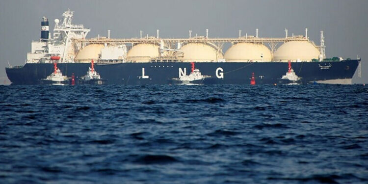 Pakistan seeks three spot LNG cargoes in first tender since Dec 2023