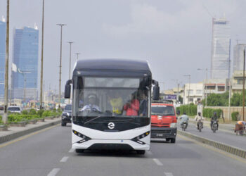 Free public transport facility announced in Islamabad, Punjab