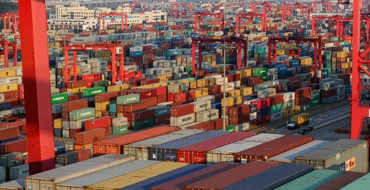 Pakistan invites Chinese investment for ports and logistics