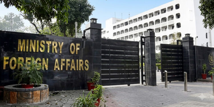 Pakistan Condemns Houthi Threats Against Saudi Arabia, Red Sea Shipping