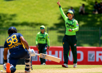 Gull Feroza, Sidra Amin smash fifties as clinical Pakistan down Sri Lanka in first ODI