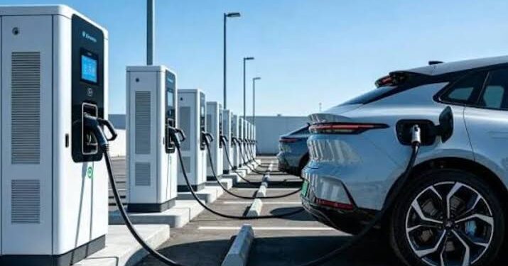 Pakistan Signs Landmark MoU With Chinese Firm to Expand EV Charging Infrastructure Nationwide