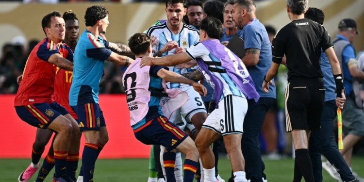 FIFA investigates Spain-Argentina World Cup final brawl