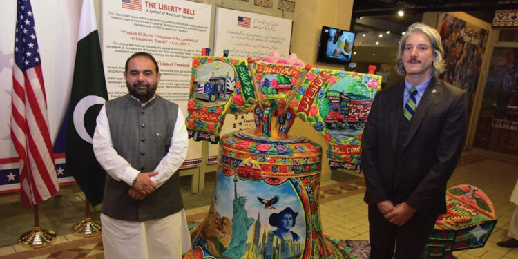 Aurangzeb Khichi inaugurates American Liberty Bell exhibition