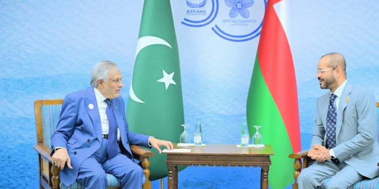 Pakistan and Oman Discuss Economic Growth and Future Cooperation