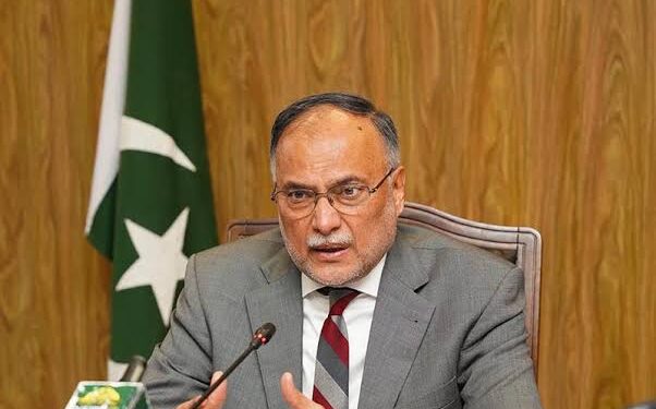 Ahsan Iqbal Urges Major Investment to Modernize Pakistan Railways
