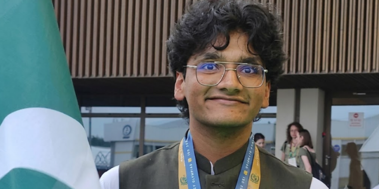 Pakistan secures silver medal at global Biology Olympiad