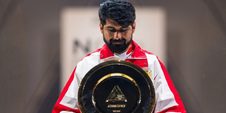 Pakistan’s Zubair Dominates LowHigh to Win Tekken 8 World Cup
