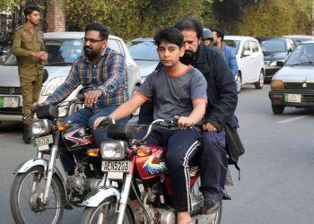 Punjab Government Enforces 60km/h Speed Limit for Motorcycles, Helmets Now Mandatory for All Riders