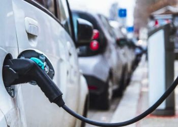 Lahore High Court Orders EV Charging at All Fuel Pumps