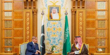 Pak and Saudi Arabia meeting on economic development