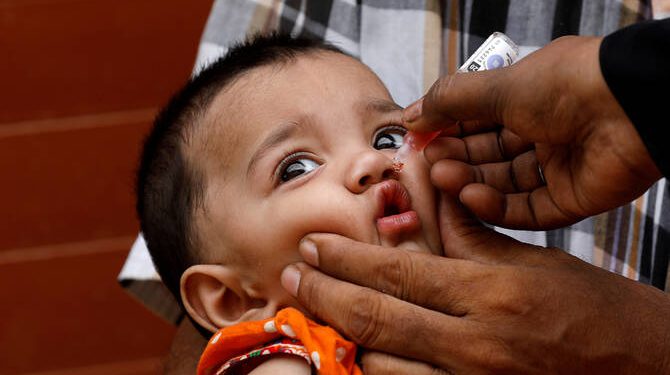 Pak launches nationwide polio drive