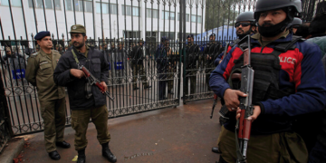 Pak tightens security for sri lanka