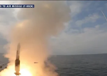 Pakistan Navy Demonstrates Advanced Surface-to-Air Missile Capabilities in North Arabian Sea Exercise