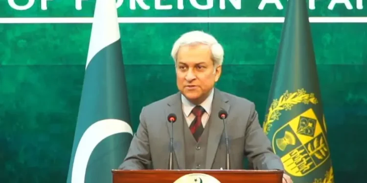 Pakistan in contact with US over immigrant visa processing matter: FO