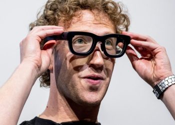 Phoenix glasses Meta