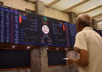PSX extends gains on pre-budget optimism, IMF talks