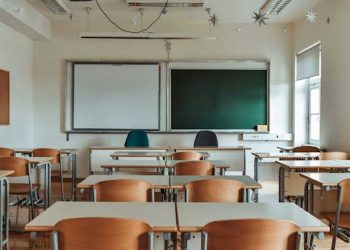 Punjab denies saturday school closures