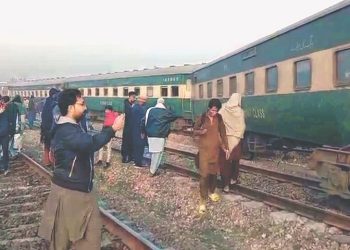 Shalimar Express Train Derails Near Shahdara Bridge; All Passengers Safe