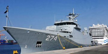 Pakistan Navy’s ‘Yamama’ Holds Joint Naval Exercise with Saudi Ship in Jeddah