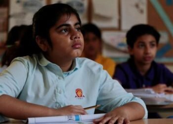 Pakistani Students Can Now Earn Australian School Qualification Locally