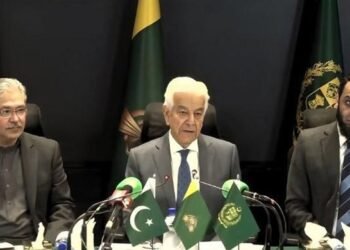 Defence Minister Clarifies No Military Operation in Tirah Valley; Displacement Is Seasonal